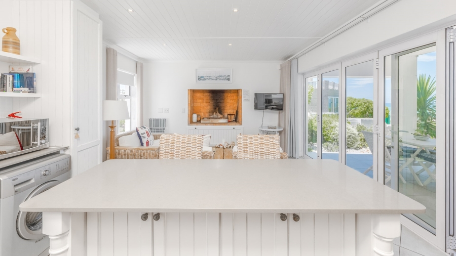 4 Bedroom Property for Sale in Oceanview Heights Western Cape